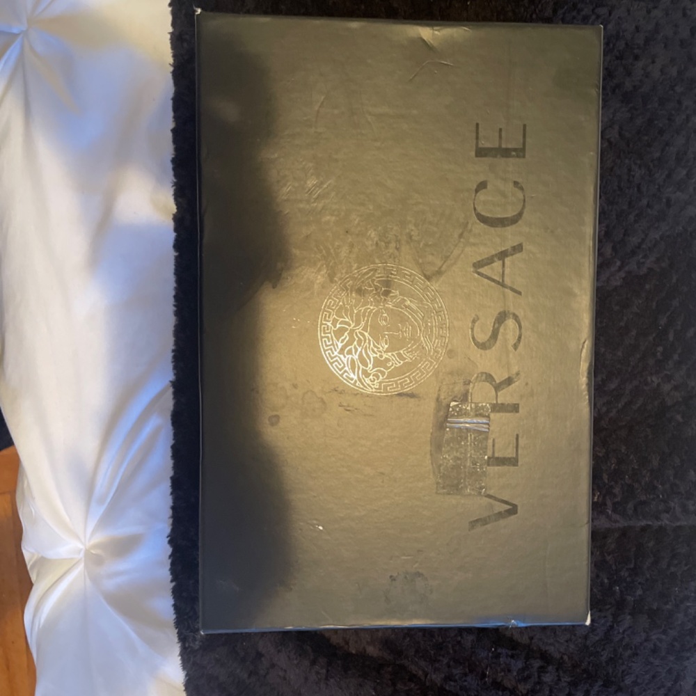 Versace Slides - Picture 3 of 7